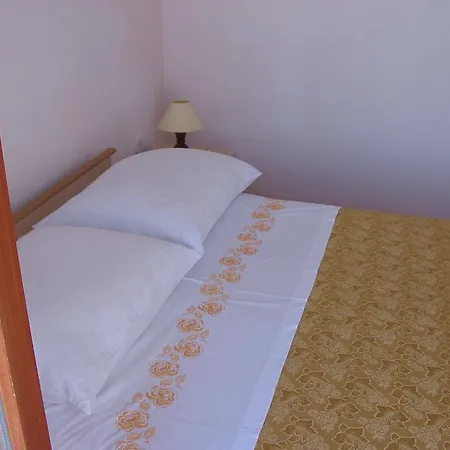 Rogoznica 9127b Apartment